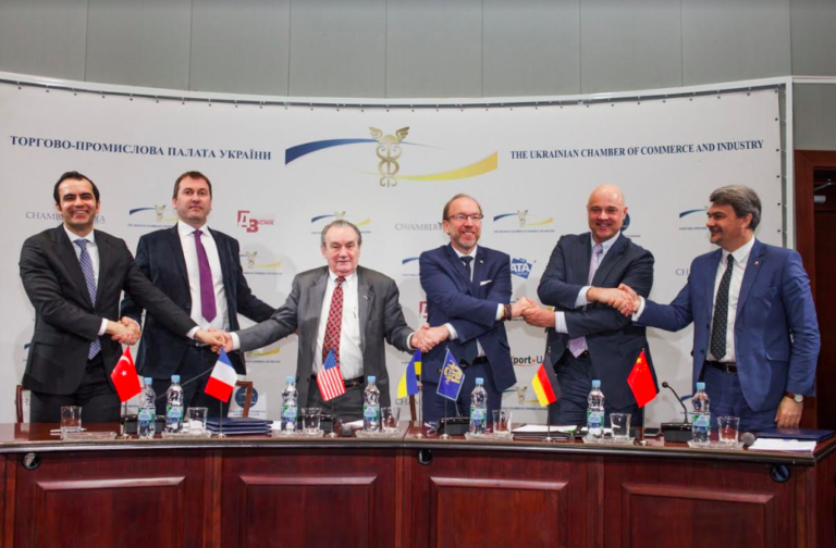 Ukrayna’da Türk iş dünyası için tarihi bir gün, tarihi imzalar