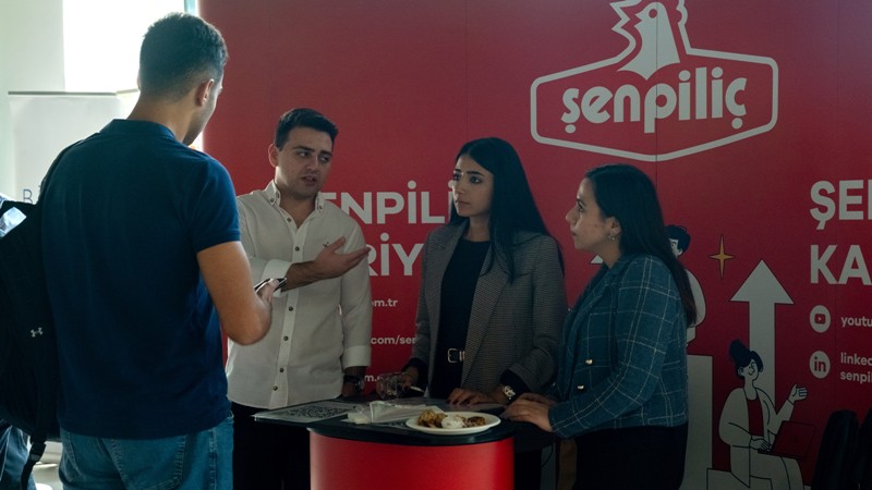 Şenpiliç, İTÜ’de Dijital Dönüşüm Yolculuğunu Gençlerle Paylaştı